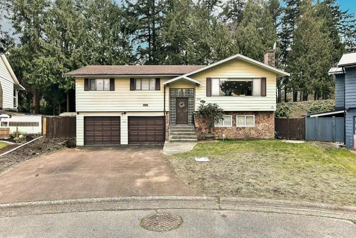 7031 115A STREET, Delta, British Columbia V4E2E4
