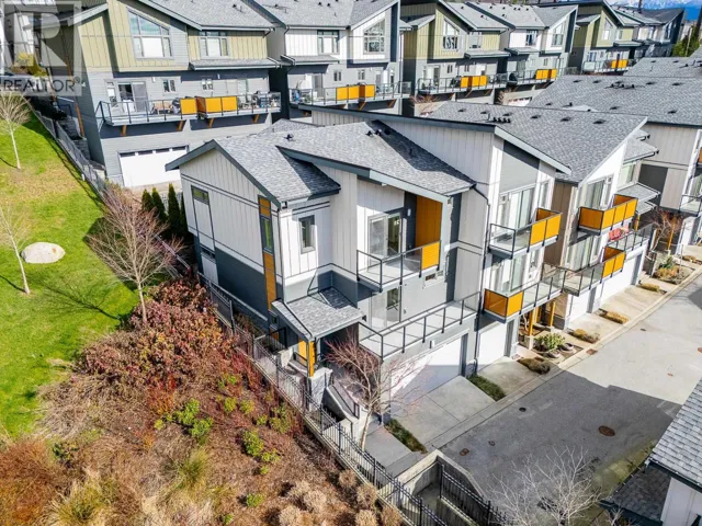 124 3525 CHANDLER STREET, Coquitlam, British Columbia V3E0L9