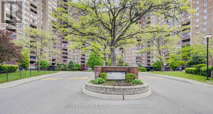310 - 716 THE WEST MALL, Toronto (Eringate-Centennial-West Deane), Ontario M9C4X6