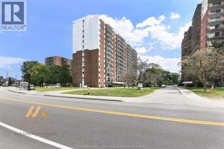 8591 RIVERSIDE DRIVE East Unit# 1006, Windsor, Ontario N8S1G3