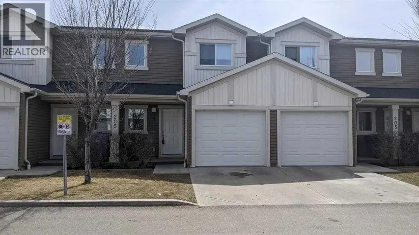 6, 205 Silkstone Road W, Lethbridge, Alberta T1J4J9