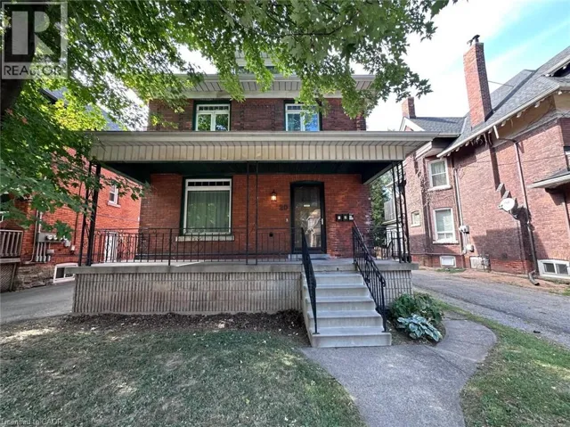 20 HOLTON Avenue S Unit# 2, Hamilton, Ontario L8M2L2