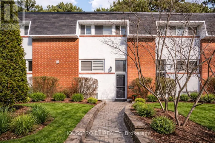 17 - 90 GEORGE HENRY BOULEVARD, Toronto (Henry Farm), Ontario M2J1E7