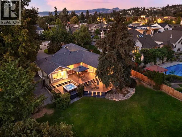 529 KNOWLES Road, Kelowna, British Columbia V1W1H4