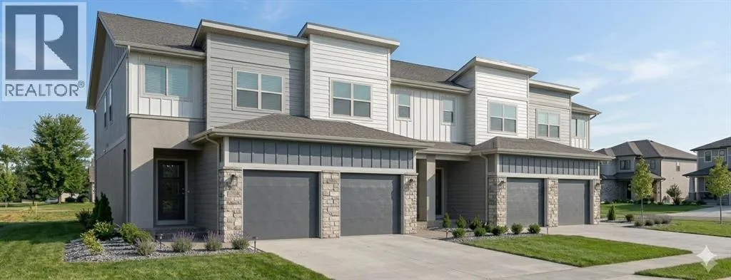 1 Vaughn Place, Sylvan Lake, Alberta T4S0X1