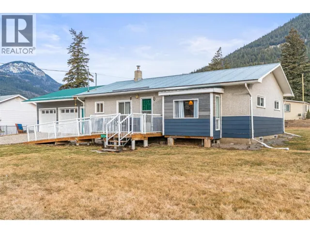 5714 Ponderosa Road, Falkland, British Columbia V0E1W0