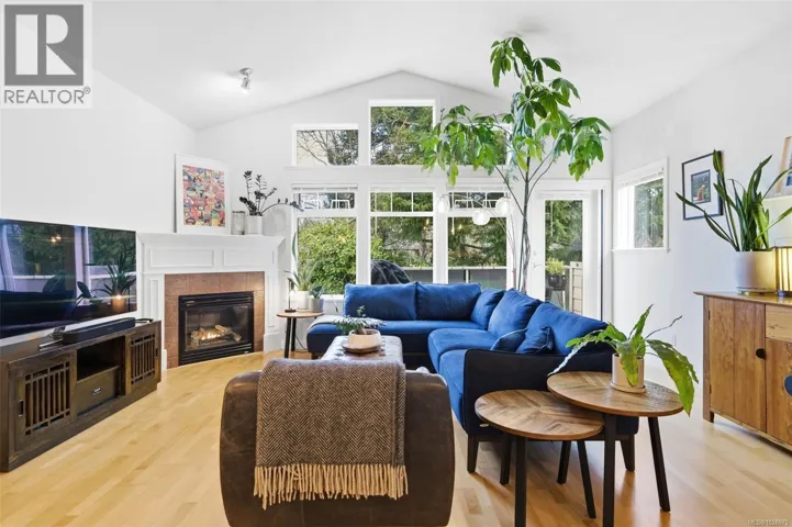 75 850 Parklands Dr, Esquimalt, British Columbia V9A7L9