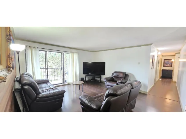 202 7473 140 STREET, Surrey, British Columbia V3W6G5