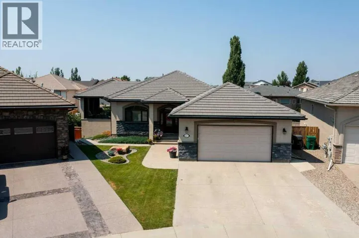41 Fairmont Terrace S, Lethbridge, Alberta T1k7W8