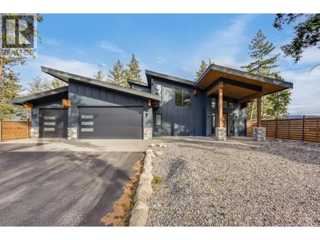 7235 Dunwaters Road, Kelowna, British Columbia V1Z3W4