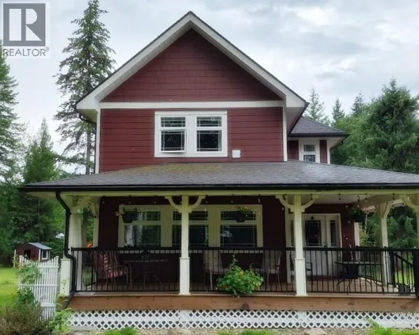 328 Dunlevy Road, Clearwater, British Columbia V0E1N1