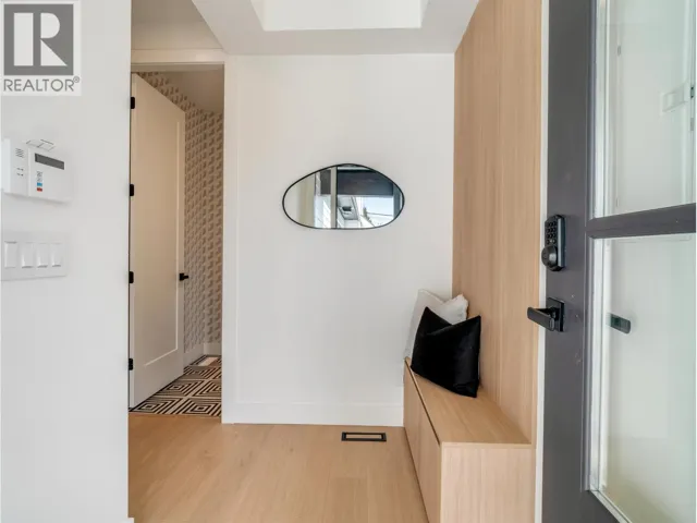 104 359 LAVAL STREET, Coquitlam, British Columbia V3K4W7