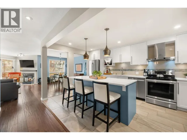 208A 1220 QUAYSIDE DRIVE, New Westminster, British Columbia V3M6H1