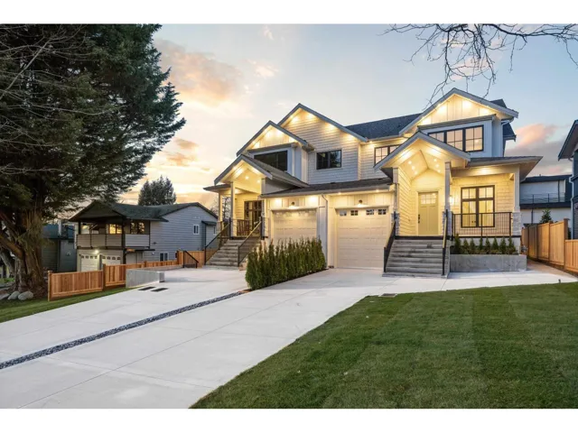 101 18171 59 AVENUE, Surrey, British Columbia V3S5R8