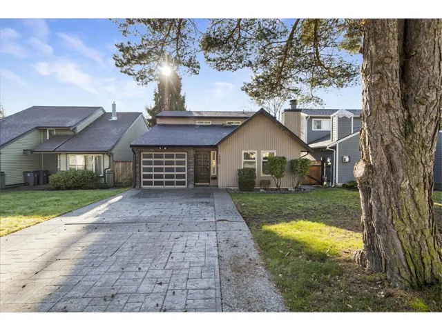 19452 61 AVENUE, Surrey, British Columbia V3S7L3
