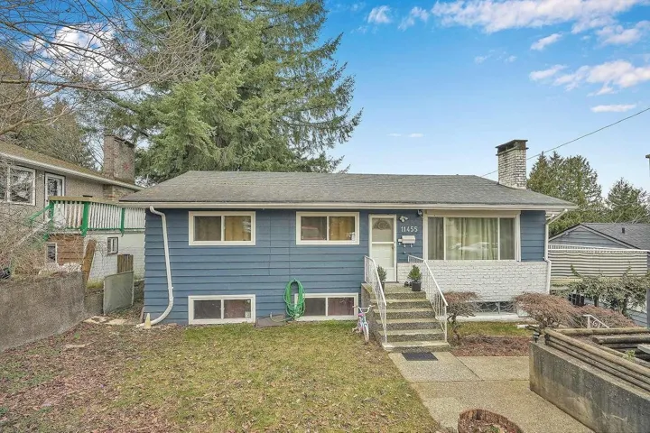 11455 139A STREET, Surrey, British Columbia V3R3E9