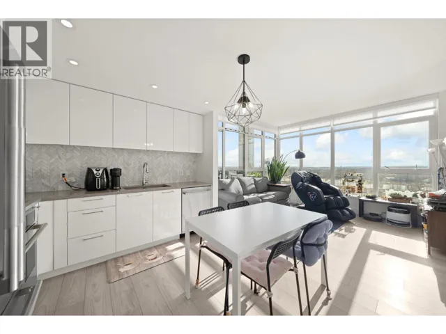 1405 3581 E KENT AVENUE NORTH, Vancouver, British Columbia V5S0H6