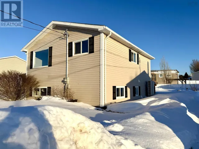 20 Dickey Street, Amherst, Nova Scotia B4H2H9