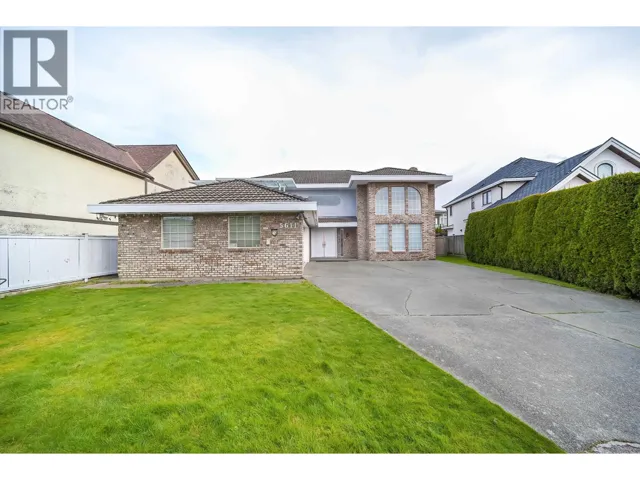 5611 HOLT AVENUE, Richmond, British Columbia V7C5C8
