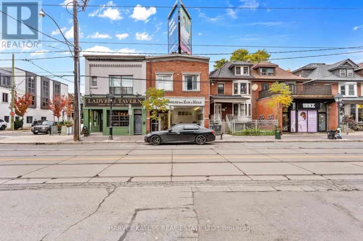 UPPER - 888 COLLEGE STREET, Toronto (Palmerston-Little Italy), Ontario M6H1A3