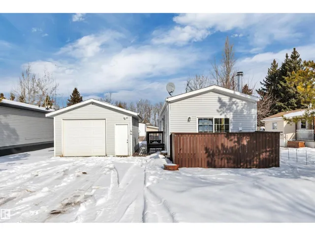 44 Village Green Mobile Home Park, Warburg, Alberta T0C2T0