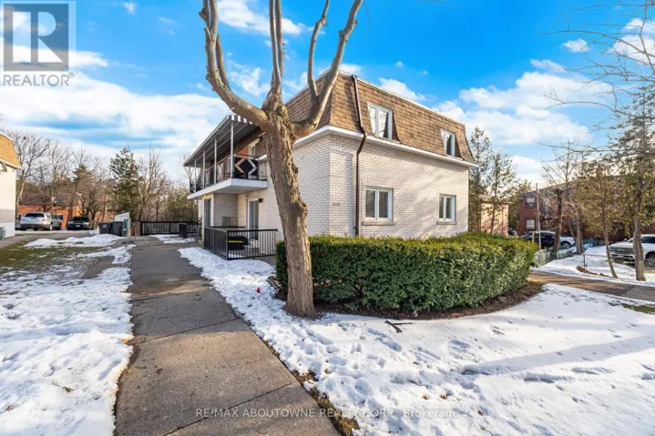 4 - 2320 HIXON STREET, Oakville (BR Bronte), Ontario L6L1T7