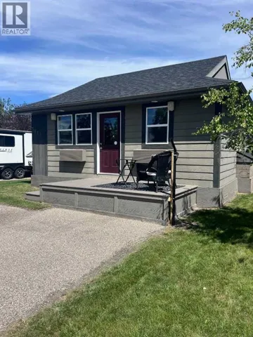 3011 South Pine Lake Road, Rural Red Deer County, Alberta T0M1S0
