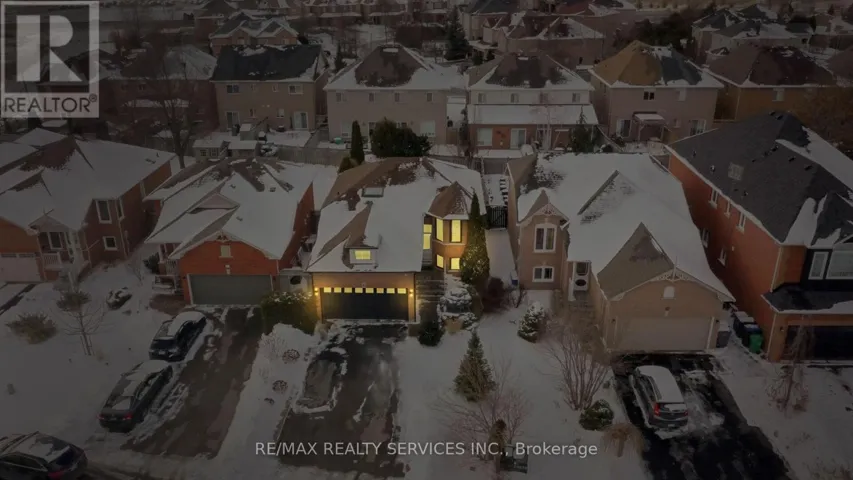 8 BRADWICK COURT, Caledon, Ontario L7C1B6