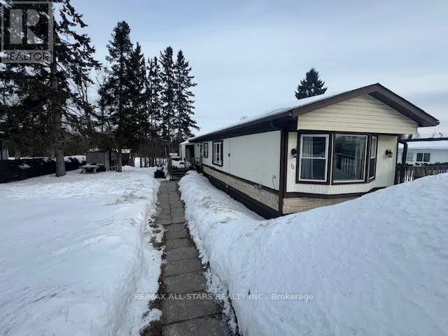 13 FENELON WAY, Kawartha Lakes (Fenelon), Ontario K9V0H9