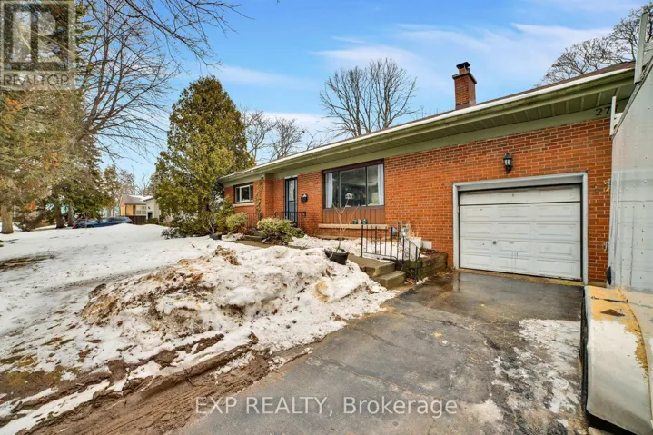 271 LINDEN AVENUE, Burlington (Shoreacres), Ontario L7L2P4