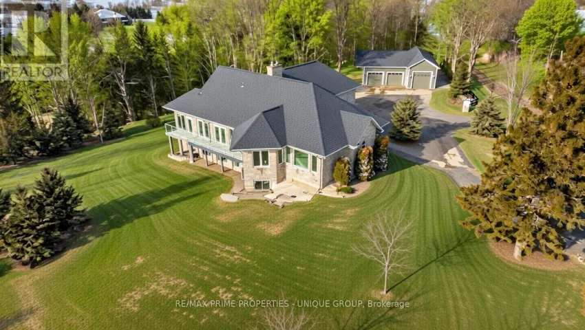 34241 COURSEY LINE, Lucan Biddulph, Ontario N0M2J0