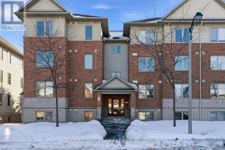 6 - 50 BARNSTONE DRIVE, Ottawa, Ontario K2G6X2