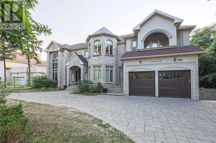 2706 BAYVIEW AVENUE, Toronto (St. Andrew-Windfields), Ontario M2L1B9