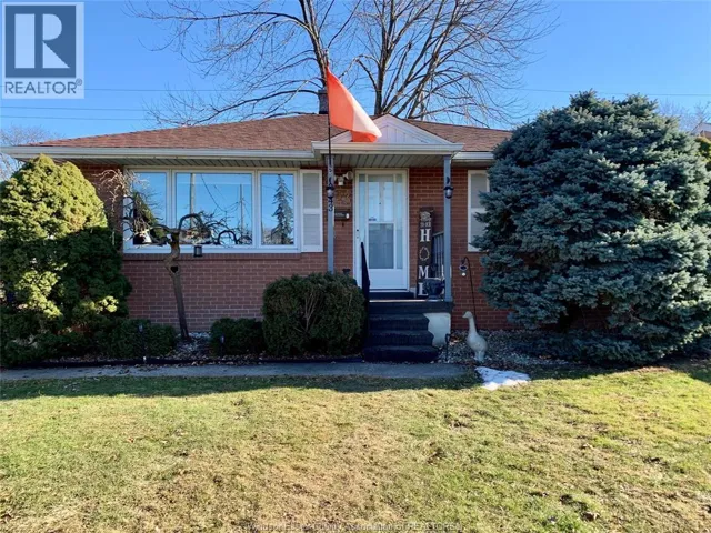 2943 MANCHESTER ROAD, Windsor, Ontario N9C1X5