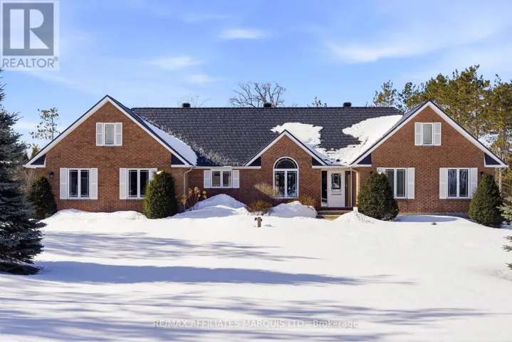5650 PINESTONE DRIVE, South Glengarry, Ontario K0C2J0