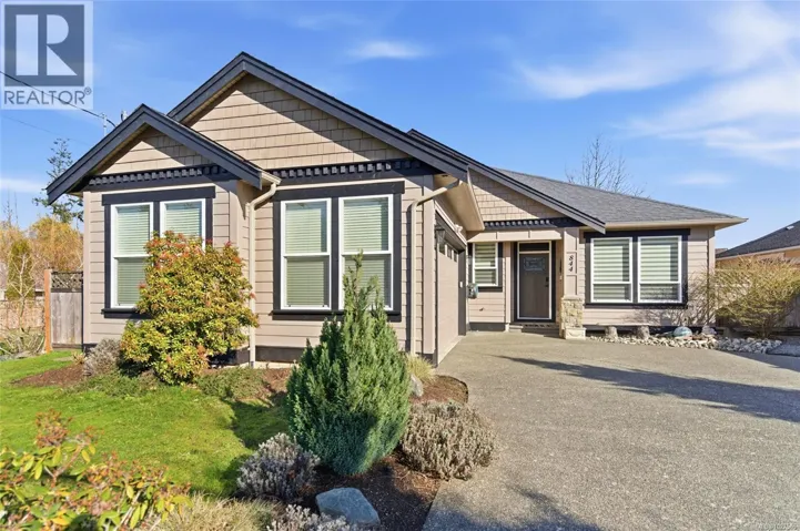 844 Mulholland Dr, Parksville, British Columbia V9P1Z5