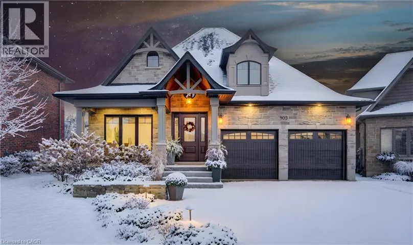 905 OLD COTTAGE Court, Kitchener, Ontario N2K4K2