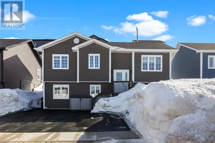 65 Maurice Putt Crescent, St. John’s, Newfoundland & Labrador A1B0G6