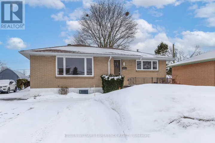 LOWER - 51 DAVIDSON STREET, Barrie (Wellington), Ontario L4M3S1