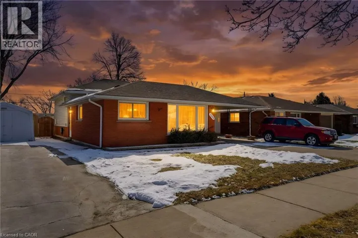 2426 TAIT Avenue, Burlington, Ontario L7P1H1