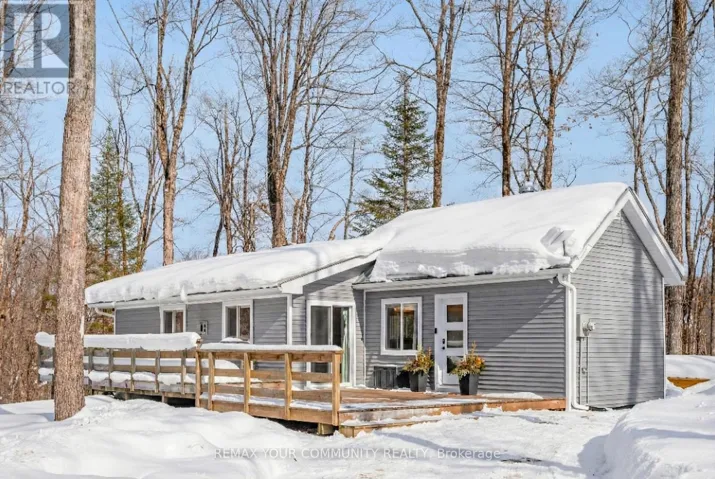 1534 SALERNO LAKE ROAD, Highlands East (Glamorgan), Ontario K0M1X0