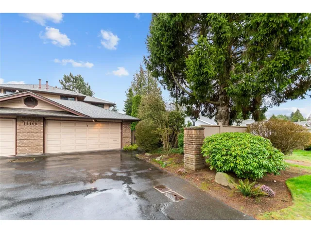 1 15140 20 AVENUE, Surrey, British Columbia V4A8S1