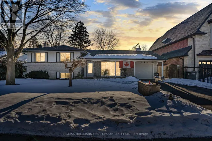2354 CLIFF ROAD, Mississauga (Cooksville), Ontario L5A2N9