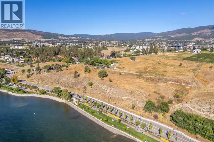 2160 Boucherie Road, West Kelowna, British Columbia V4T2C7