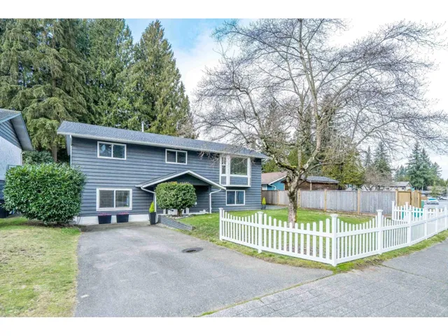 4427 202 STREET, Langley, British Columbia V3A6R6