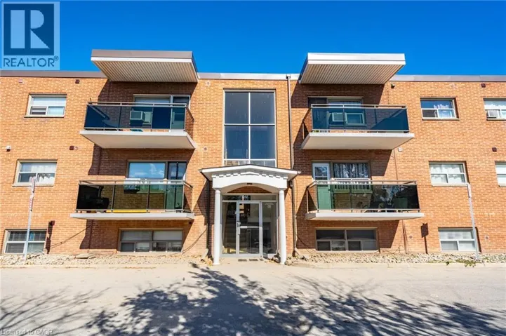 264 OAKDALE Avenue Unit# 102, St. Catharines, Ontario L2P2K4