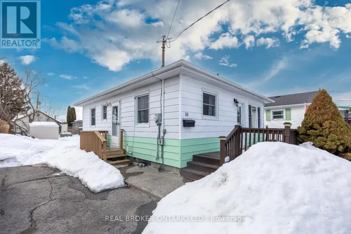 10 ELIZABETH AVENUE, Quinte West (Trenton Ward), Ontario K8V2P9