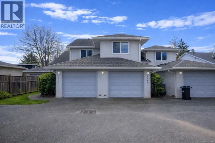 1771 Bay St, Victoria, British Columbia V8R2B9