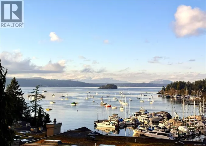 714 6880 Wallace Dr, Saanich, British Columbia V8M1N8