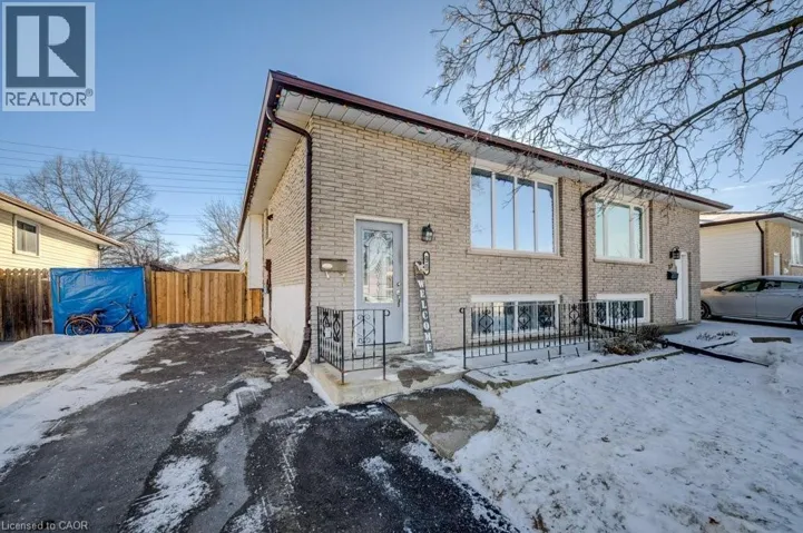90 BAKERSFIELD Drive, Cambridge, Ontario N1R6X6
